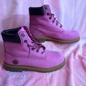 Susan Komen Timberlands